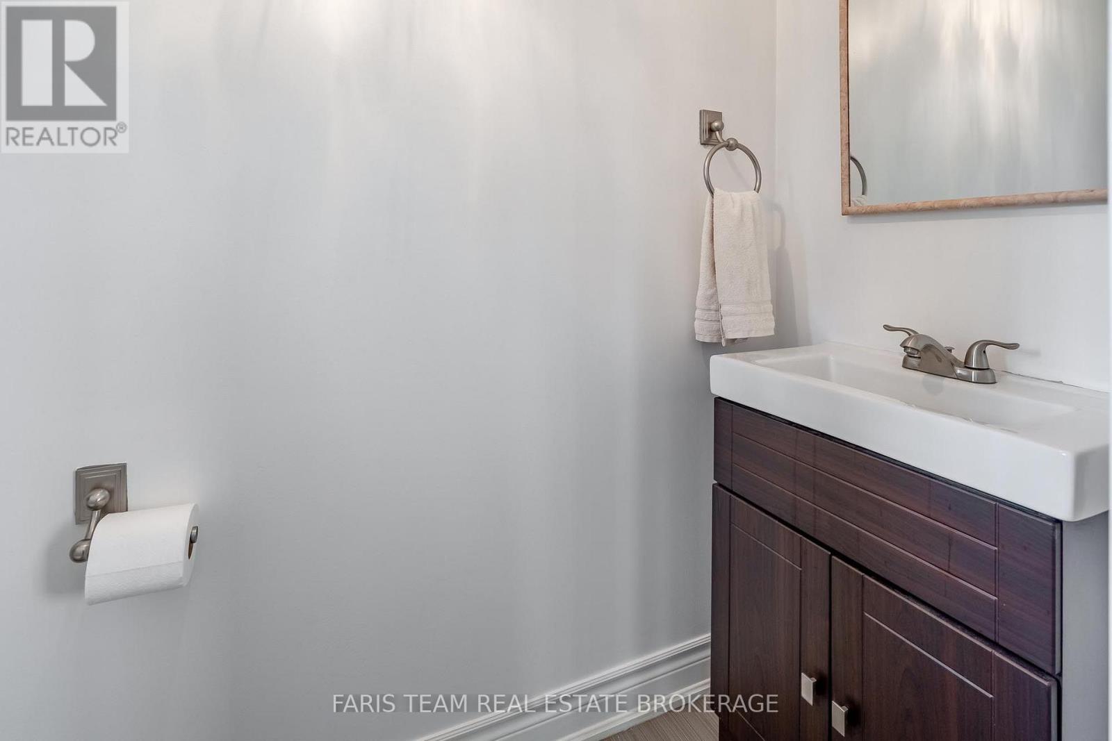 49 Cunningham Drive, Barrie (Ardagh), Ontario  L4N 8L4 - Photo 14 - S13725208
