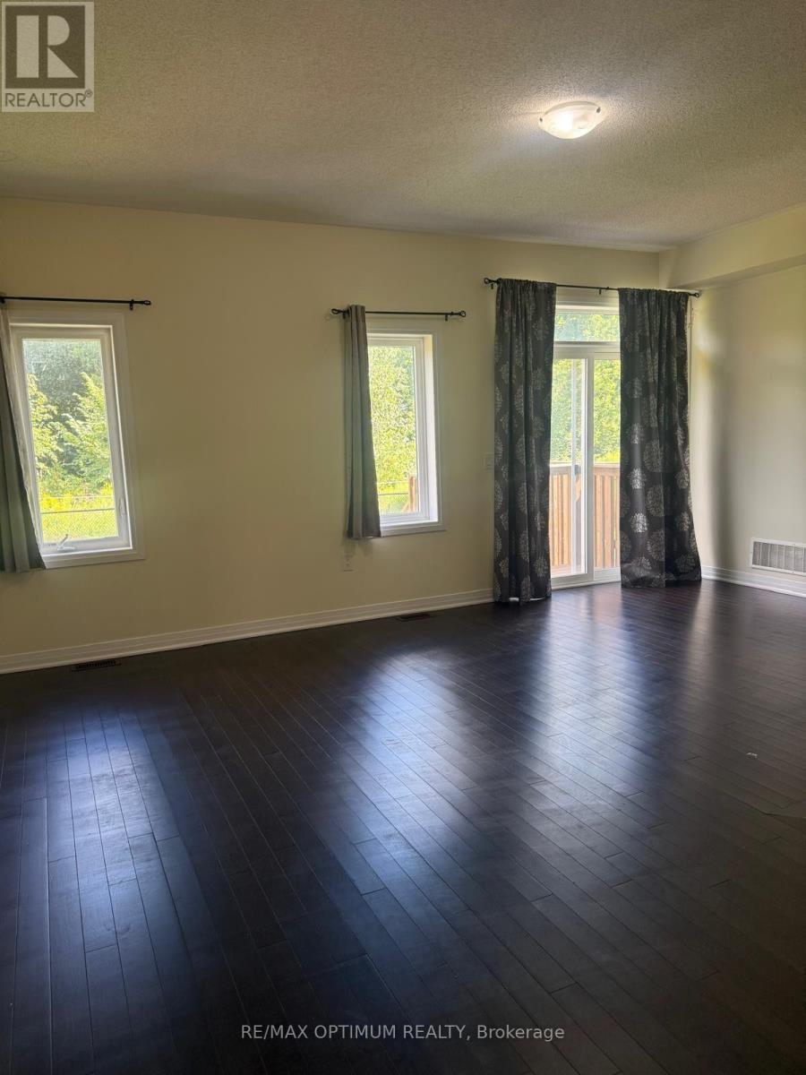 24 Brixham Lane, Brampton, Ontario  L7A 5K2 - Photo 2 - W13725202
