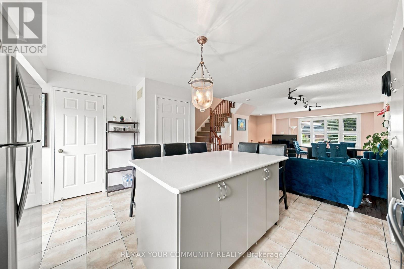 261 - 4975 Southampton Drive, Mississauga, Ontario  L5M 8E2 - Photo 15 - W13725254