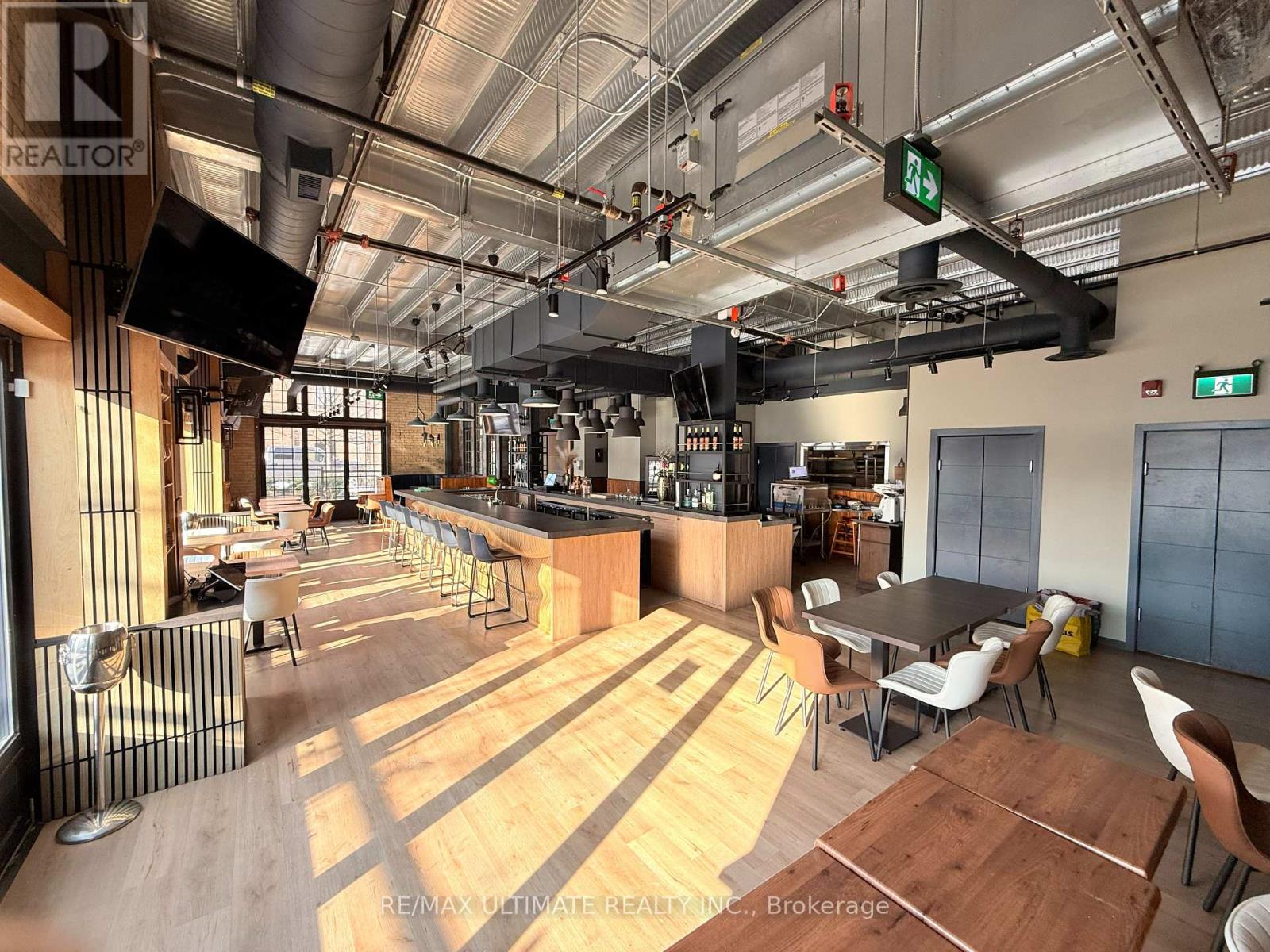 33 Powerhouse Street, Toronto, Ontario  M6H 4K7 - Photo 18 - W13725260