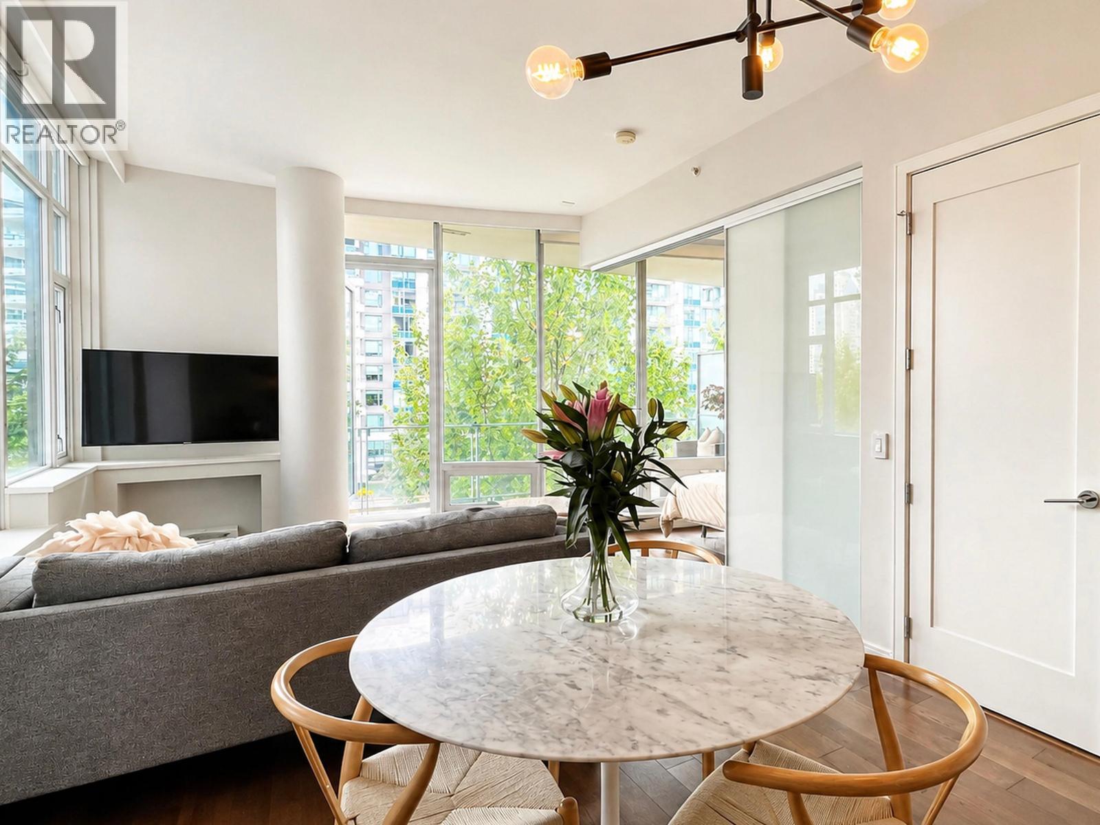 406 1633 Ontario Street, Vancouver, British Columbia V5Y 0C2 - Photo 9 - R3155294