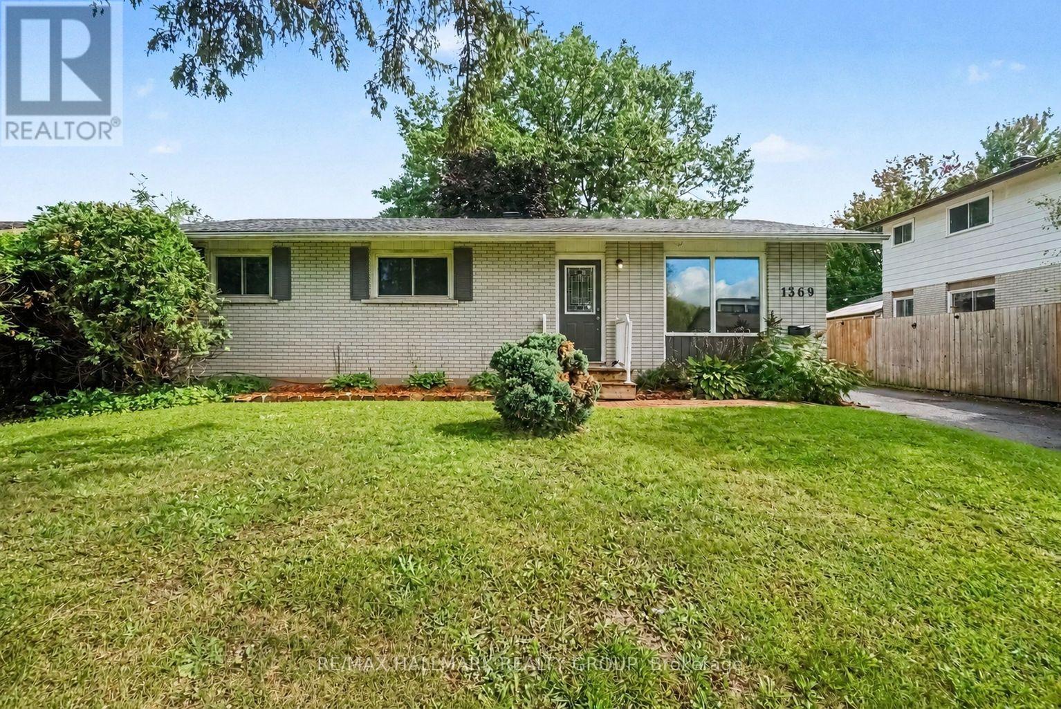 1369 DUFORD DRIVE, Ottawa, Ontario