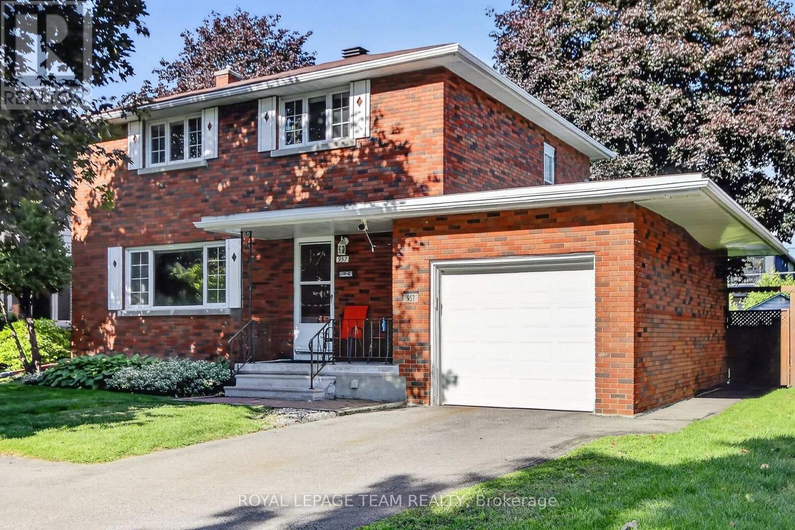 957 WINNINGTON AVENUE, Ottawa, Ontario