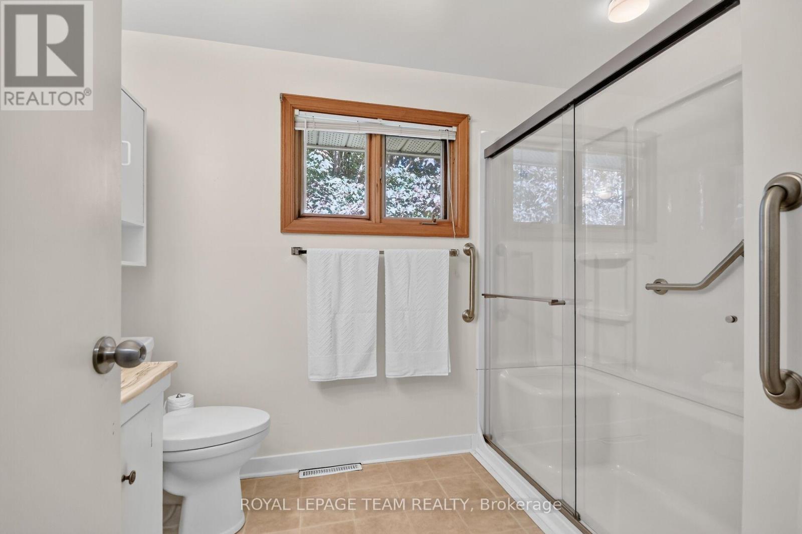 957 Winnington Avenue, Ottawa, Ontario  K2B 5C6 - Photo 23 - X13725288
