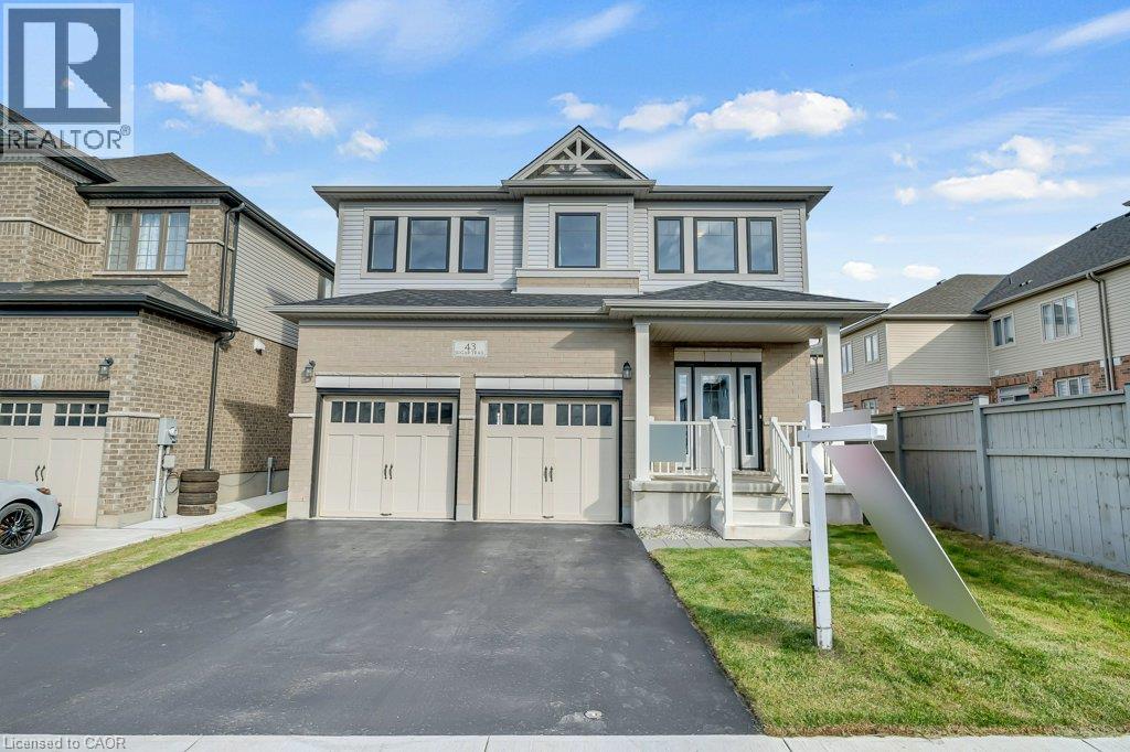 43 SUGAR Trail, Kitchener, Ontario
