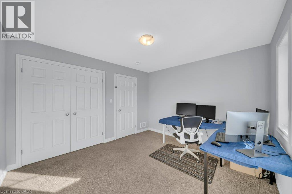43 Sugar Trail, Kitchener, Ontario  N2R 0S5 - Photo 34 - 40859233