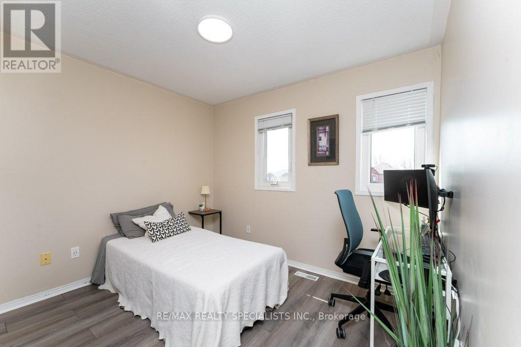 34 Killaloe Crescent, Halton Hills, Ontario  L7G 5N2 - Photo 27 - W13719866
