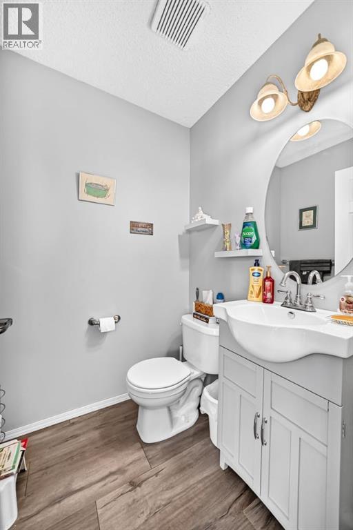 38 Country Village Landing NE, Calgary, Alberta  T3K 5K1 - Photo 19 - A2341083