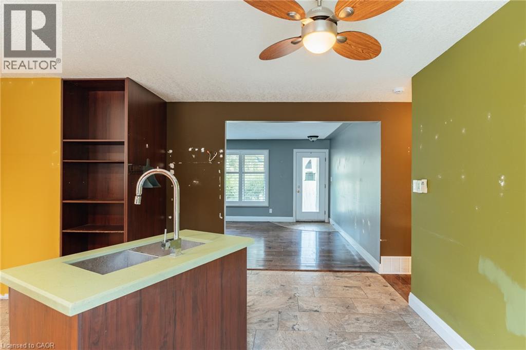 229 Winfield Avenue, Waterloo, Ontario  N2J 3M8 - Photo 12 - 40859251