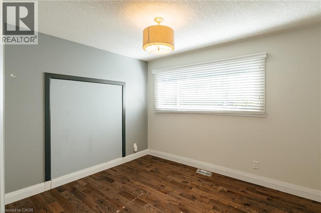 229 Winfield Avenue, Waterloo, Ontario  N2J 3M8 - Photo 17 - 40859251