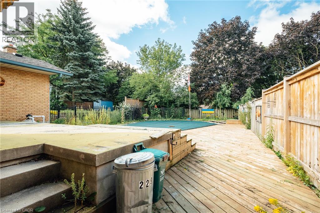 229 Winfield Avenue, Waterloo, Ontario  N2J 3M8 - Photo 6 - 40859251