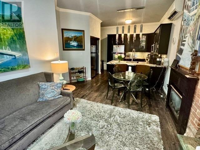 1 - 175 Euclid Avenue, Toronto, Ontario  M6J 2J8 - Photo 10 - C13725278