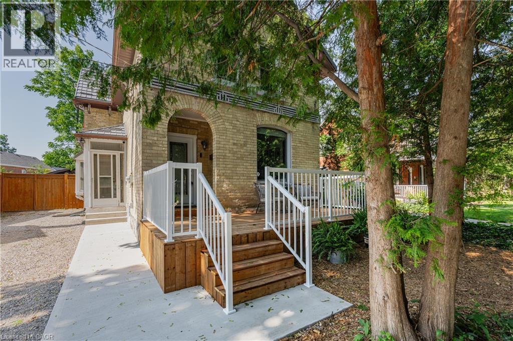 48 Pollock Avenue, Cambridge, Ontario  N1R 2B1 - Photo 3 - 40851072