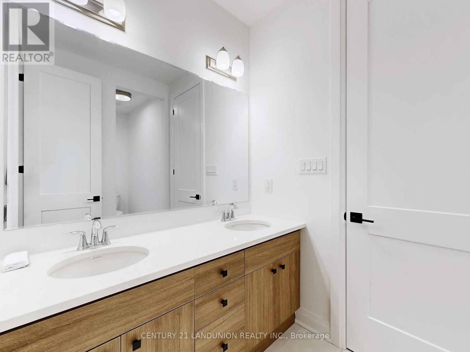 19 Spring Oak Crescent, Markham, Ontario  L6C 1L2 - Photo 28 - N13725280