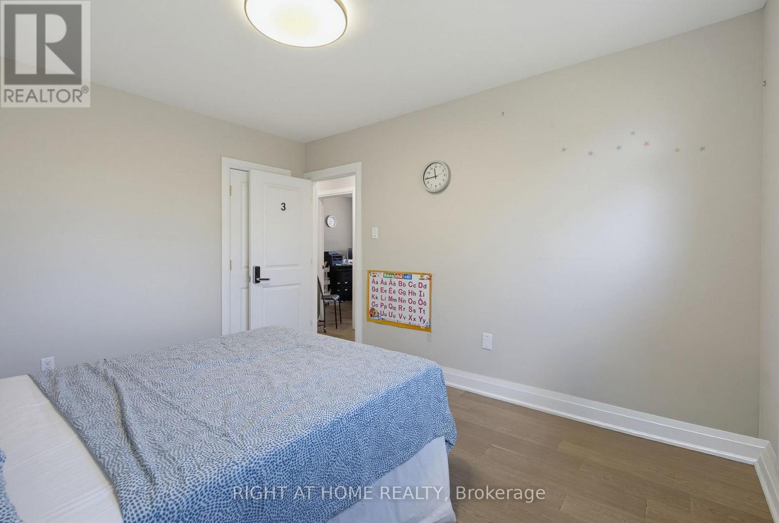 363 Sentinel Road, Toronto, Ontario  M3J 1V1 - Photo 19 - W13724942