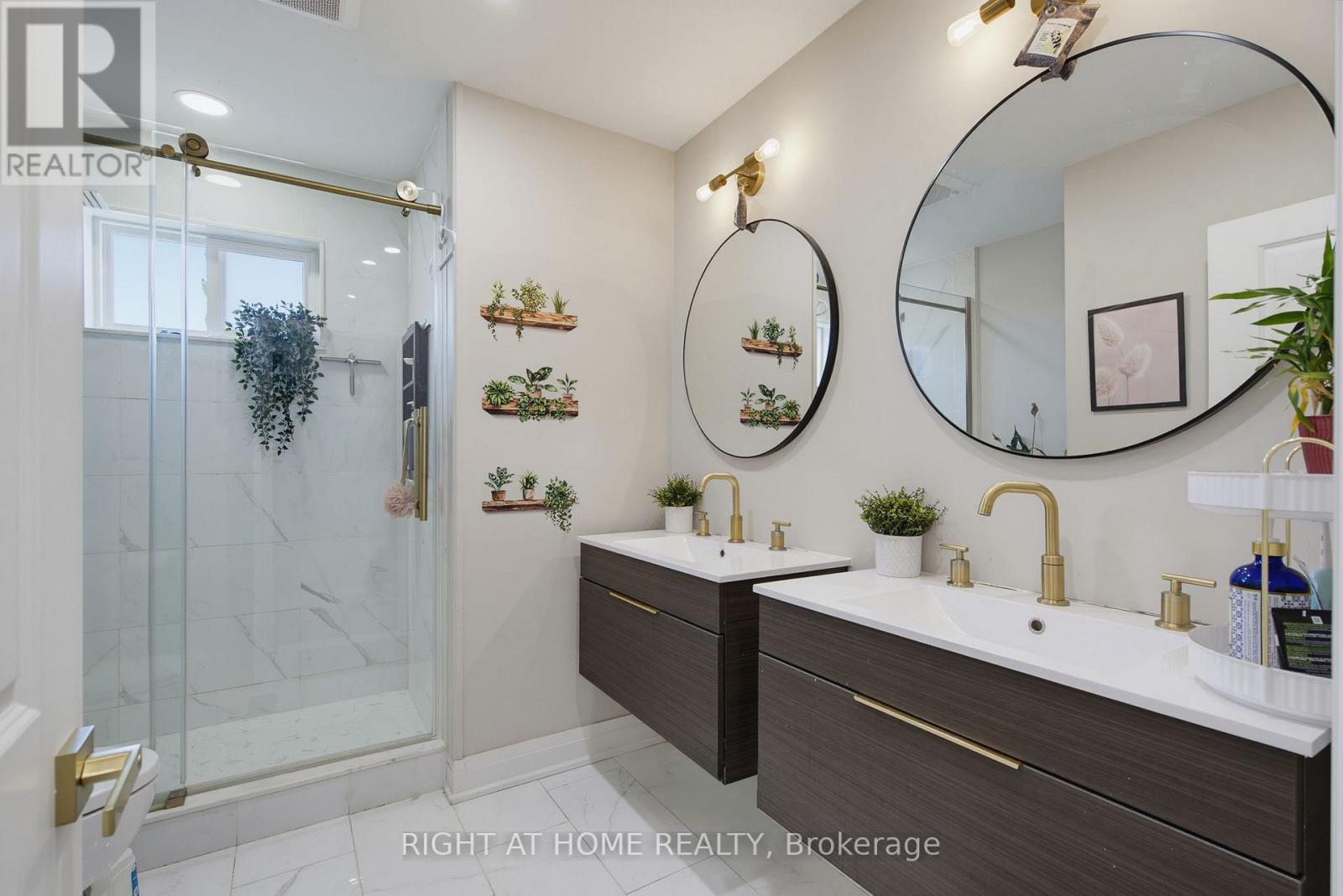 363 Sentinel Road, Toronto, Ontario  M3J 1V1 - Photo 22 - W13724942