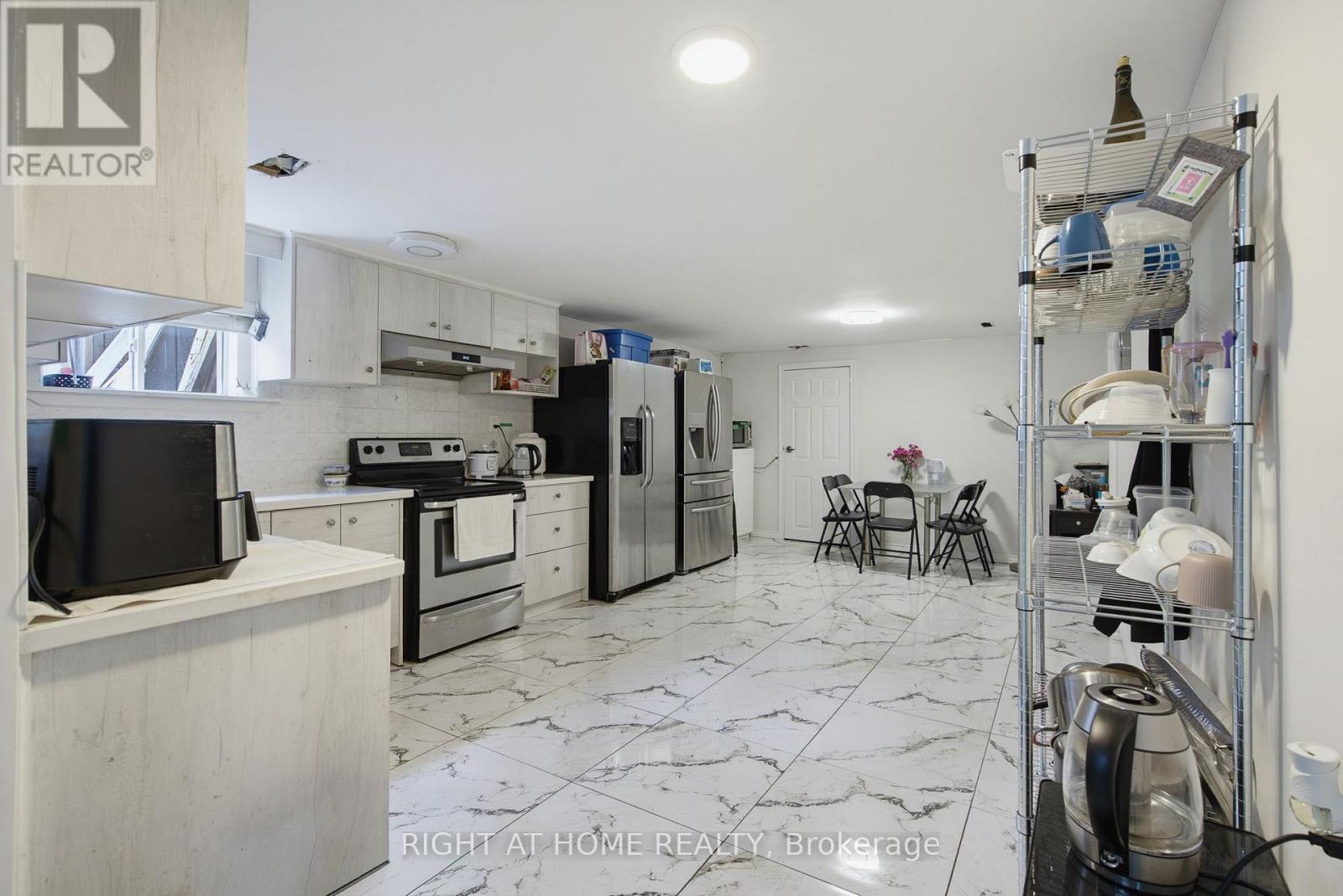 363 Sentinel Road, Toronto, Ontario  M3J 1V1 - Photo 32 - W13724942