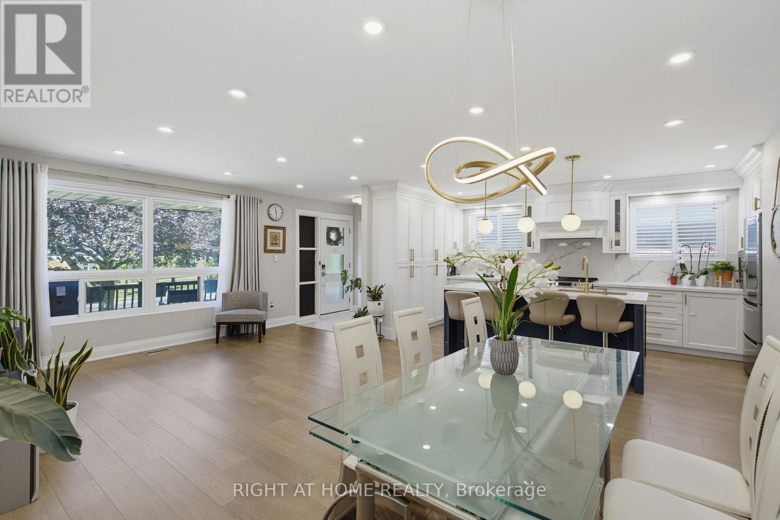 363 Sentinel Road, Toronto, Ontario  M3J 1V1 - Photo 7 - W13724942