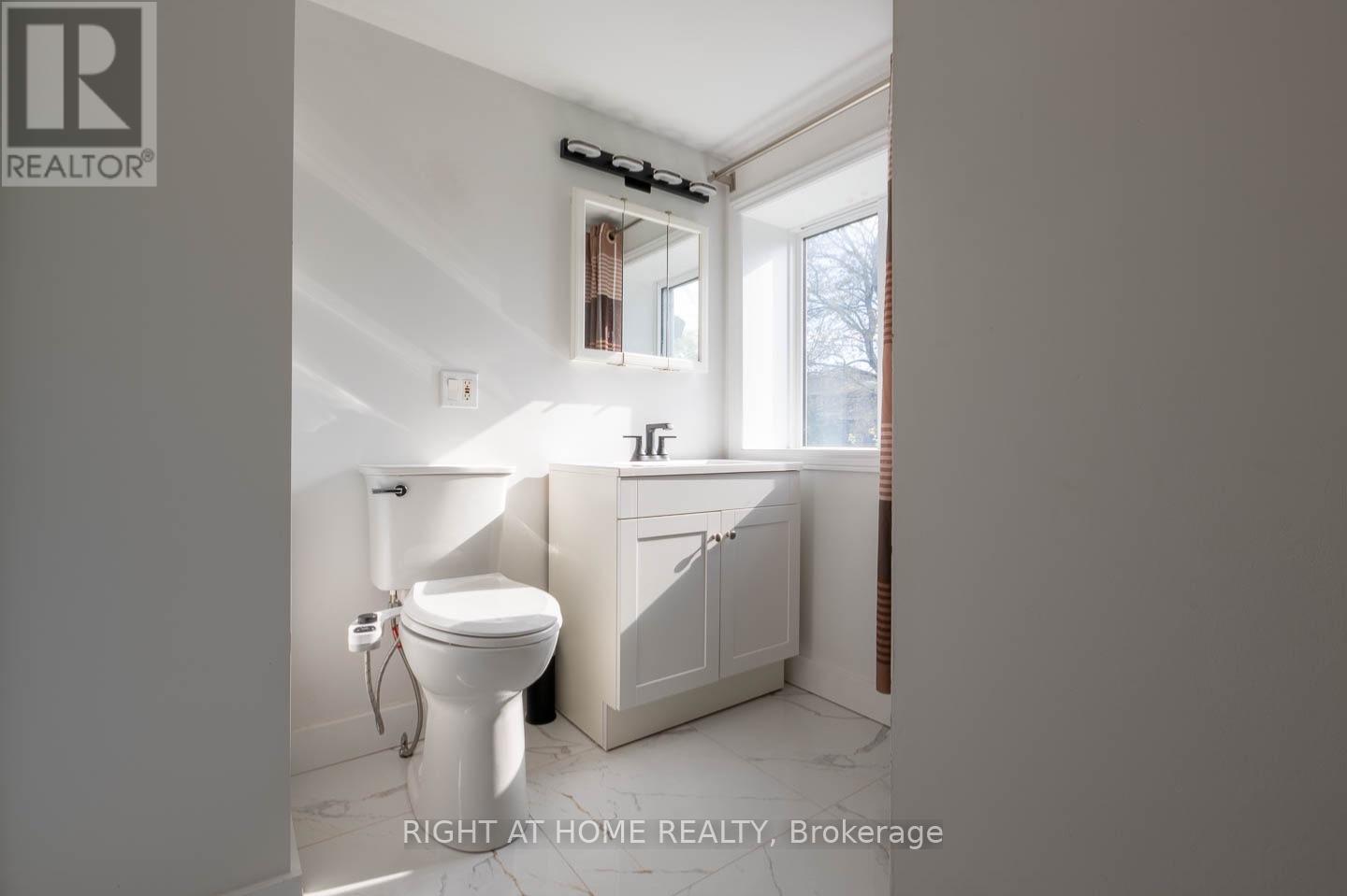 61a Wilkins Street, Quinte West, Ontario K8V 3M6 - Photo 8 - X13716326