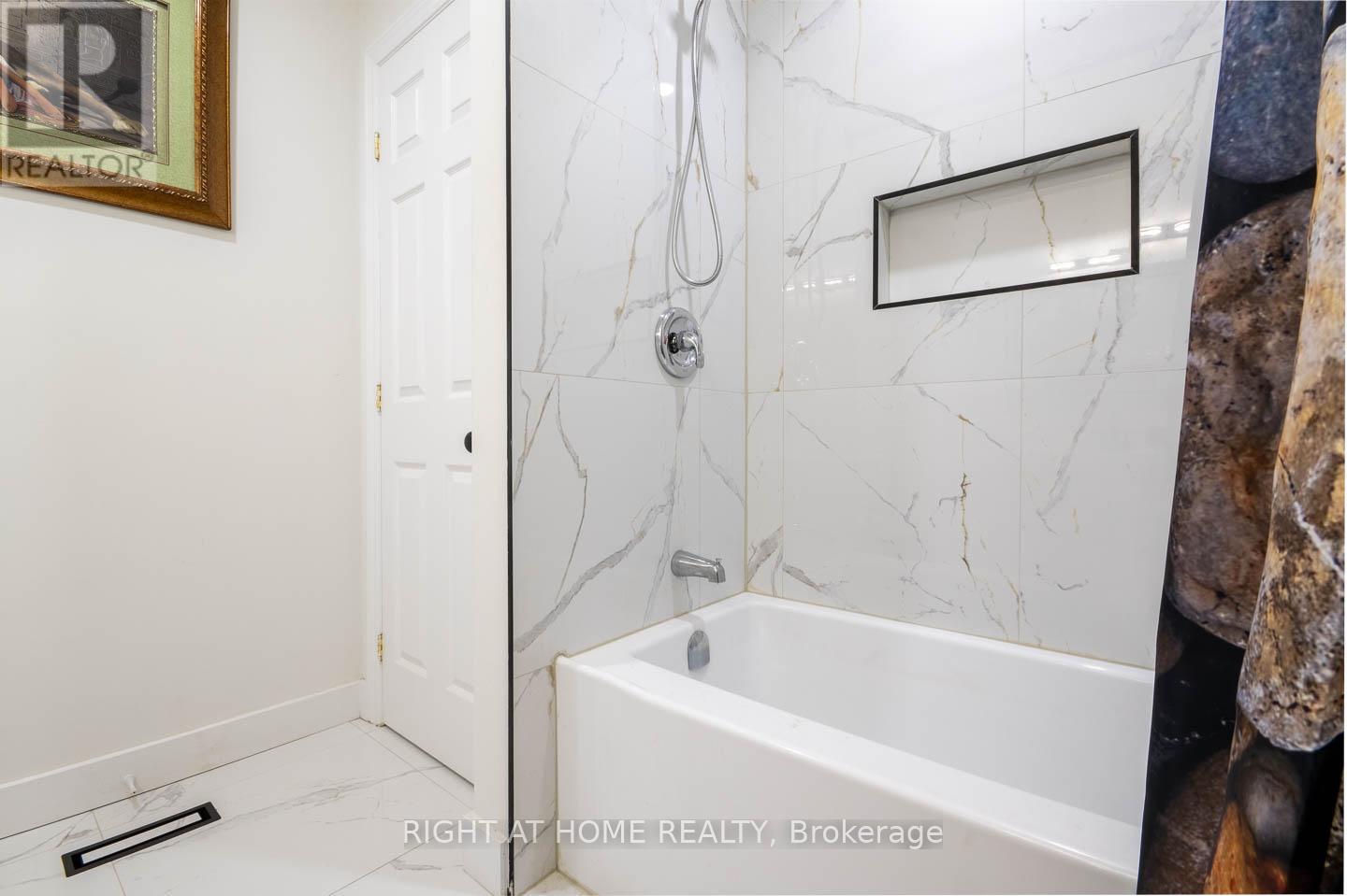 61a Wilkins Street, Quinte West, Ontario K8V 3M6 - Photo 5 - X13716326