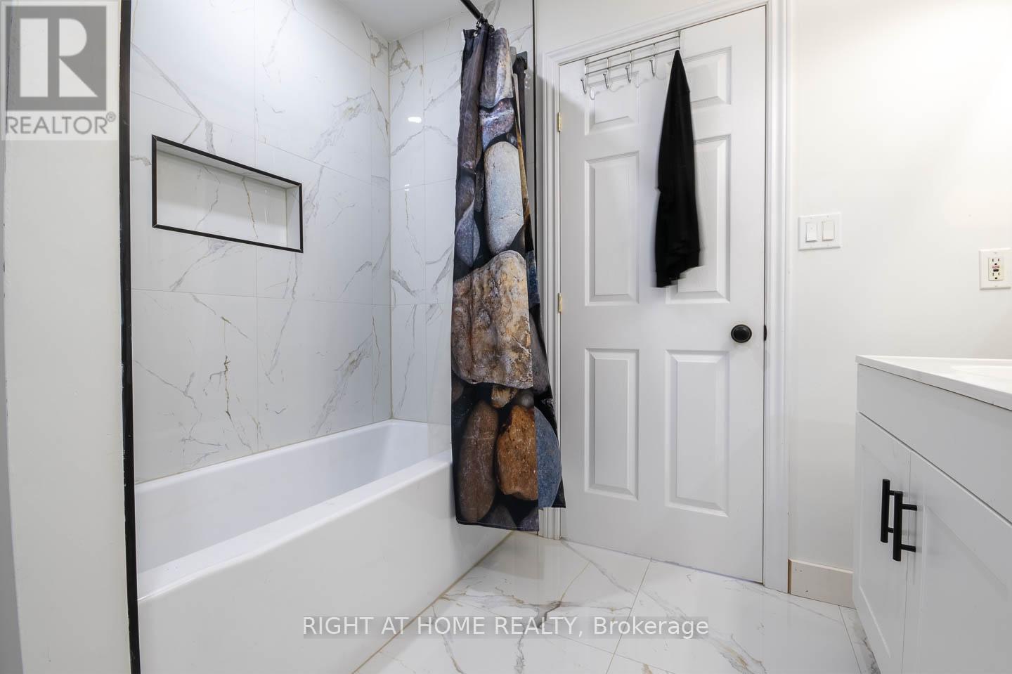61a Wilkins Street, Quinte West, Ontario K8V 3M6 - Photo 7 - X13716326