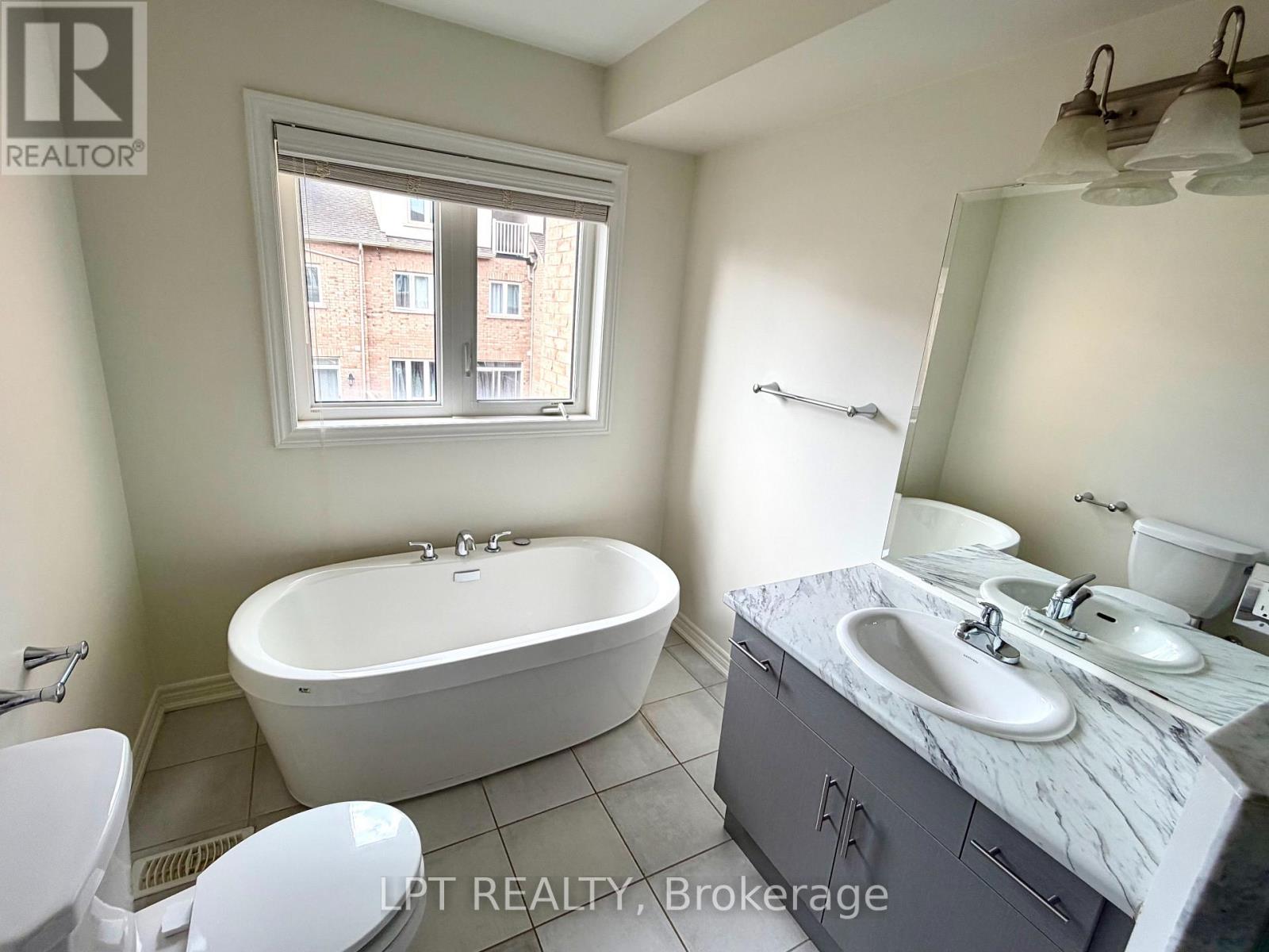 32 Bayonne Drive, Hamilton, Ontario  L8J 0L2 - Photo 13 - X13725270