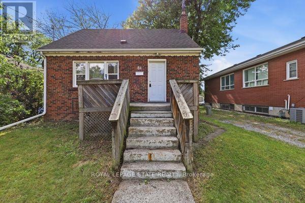 84 Ewen Road, Hamilton, Ontario L8S 3C5 - Photo 3 - X13725286