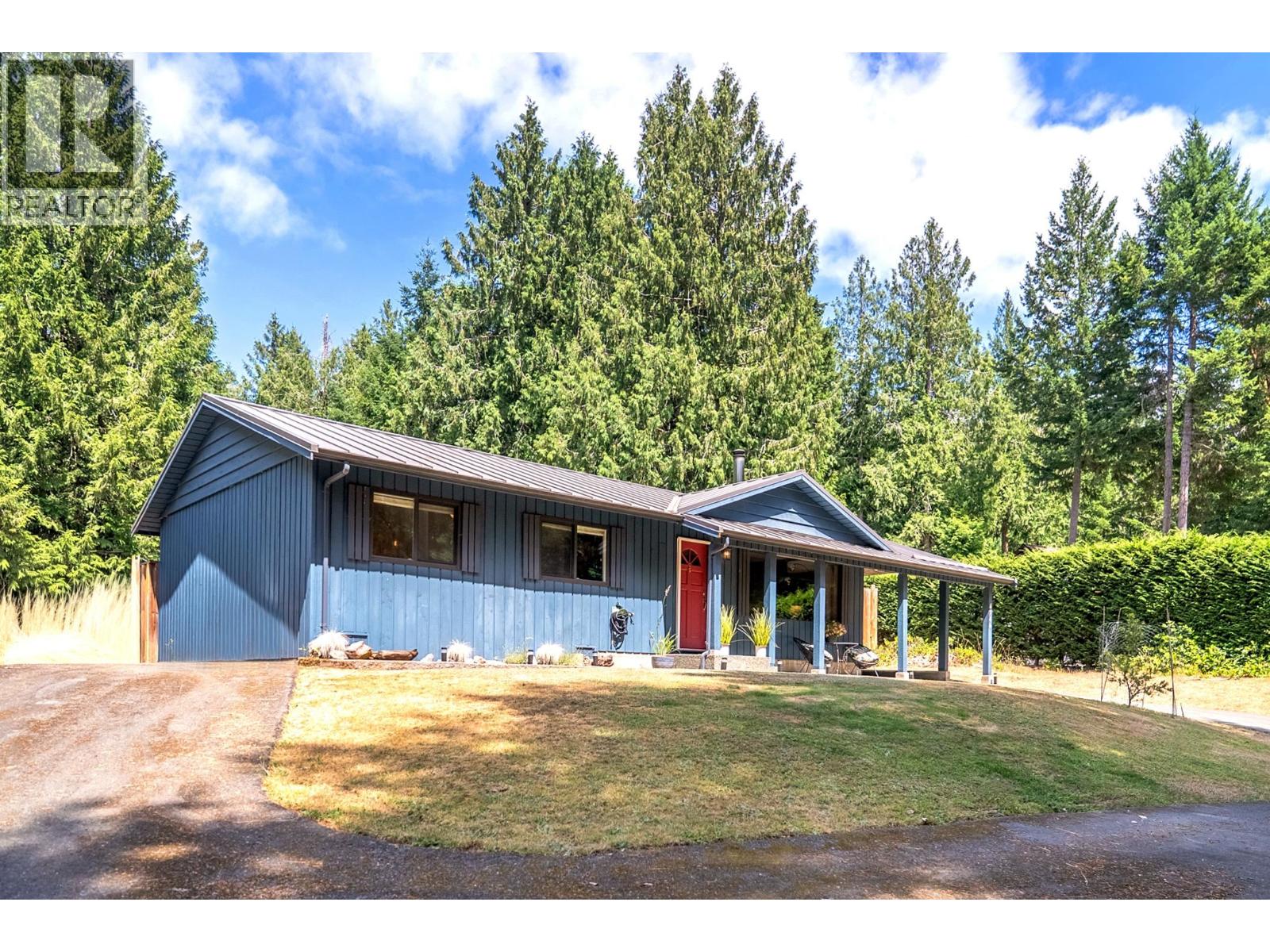 4746 BOSUN WAY, Pender Island, British Columbia