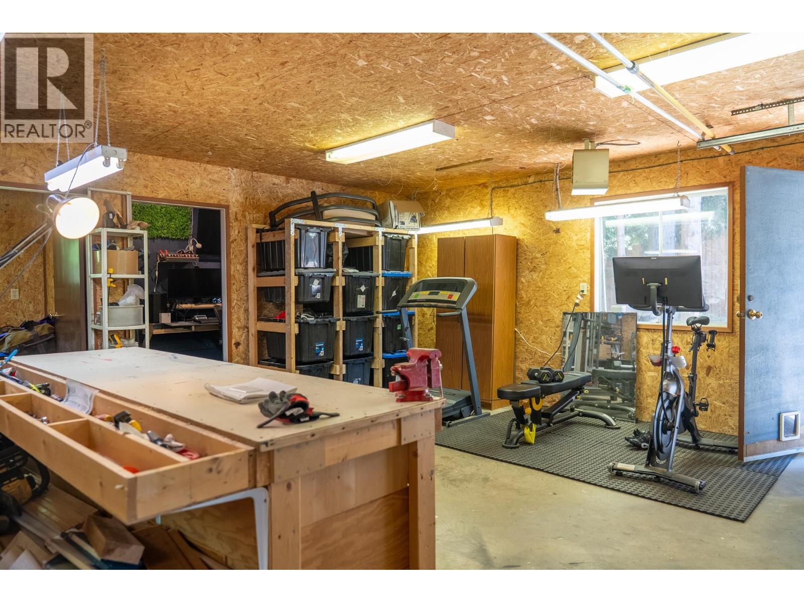 4746 Bosun Way, Pender Island, British Columbia  V0N 2M0 - Photo 27 - R3142145