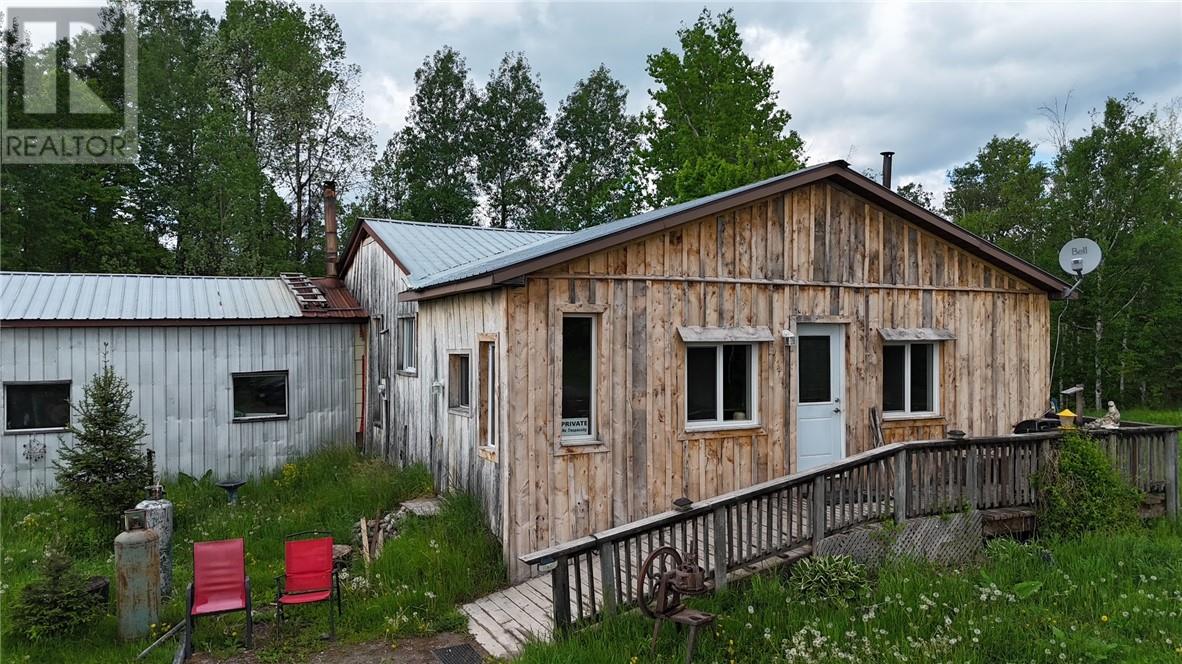 313 SELDOM SEEN, Massey, Ontario