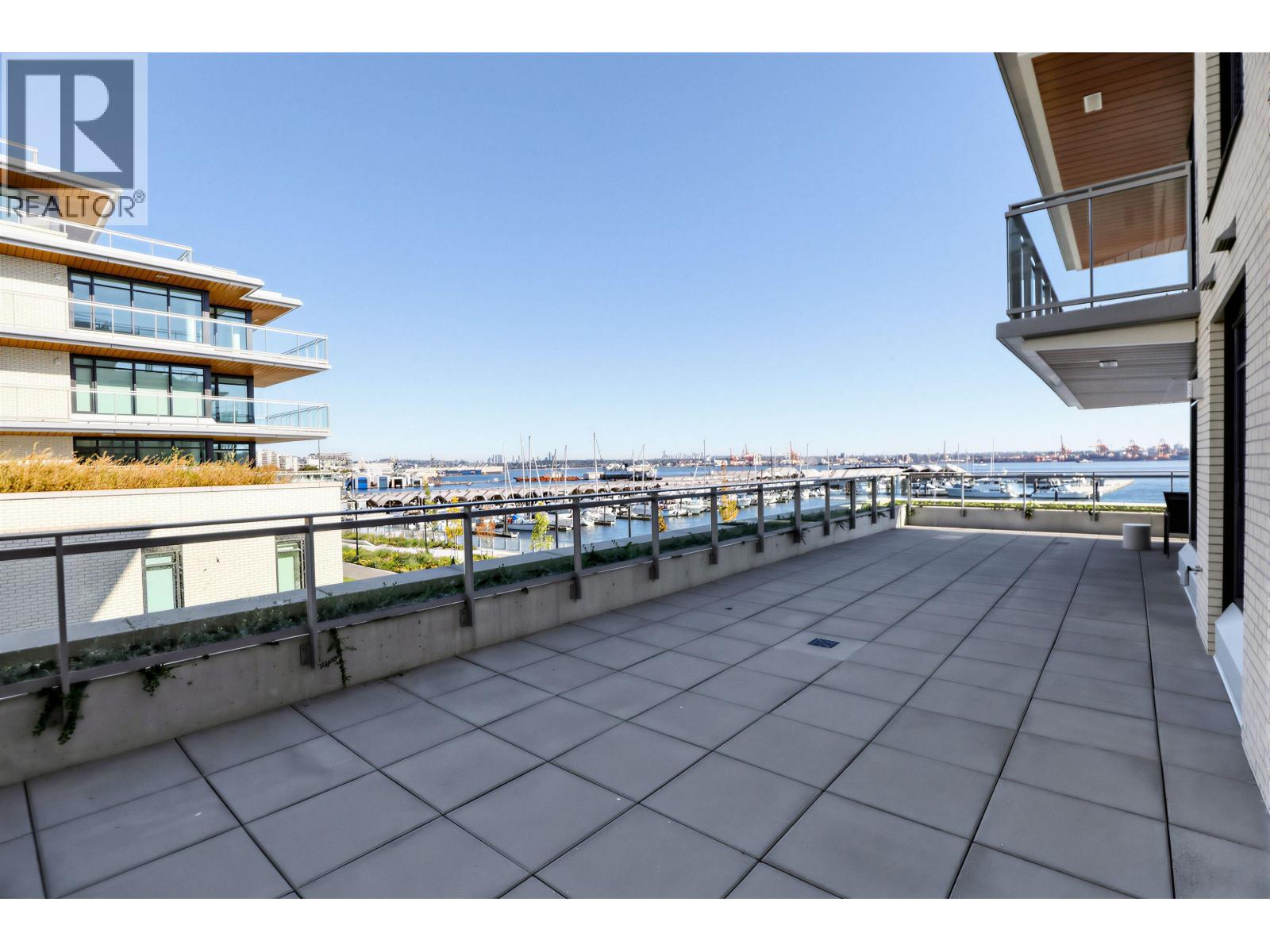 308 785 Harbour Way, North Vancouver, British Columbia  V7P 0G3 - Photo 7 - R3158027