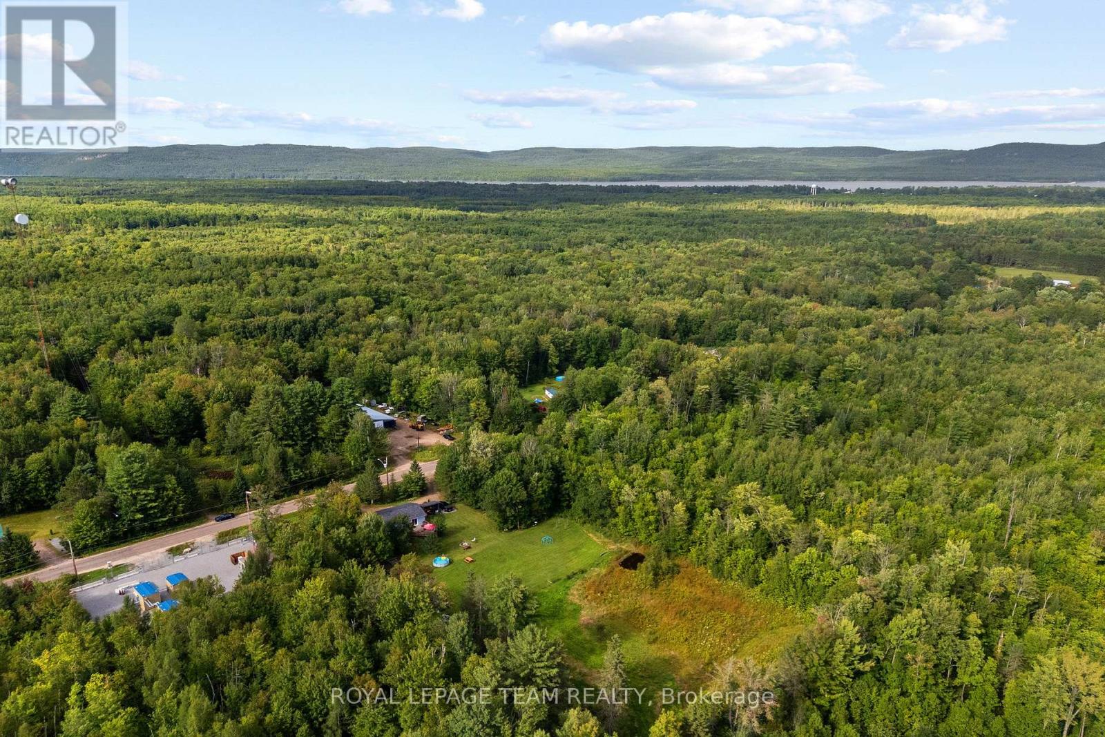 484 Wylie Road, Laurentian Hills, Ontario  K0J 1P0 - Photo 38 - X13725328