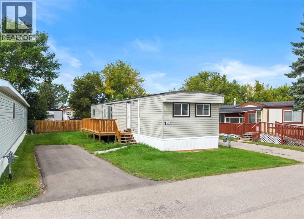 242, 6220 17 Avenue SE, calgary, Alberta
