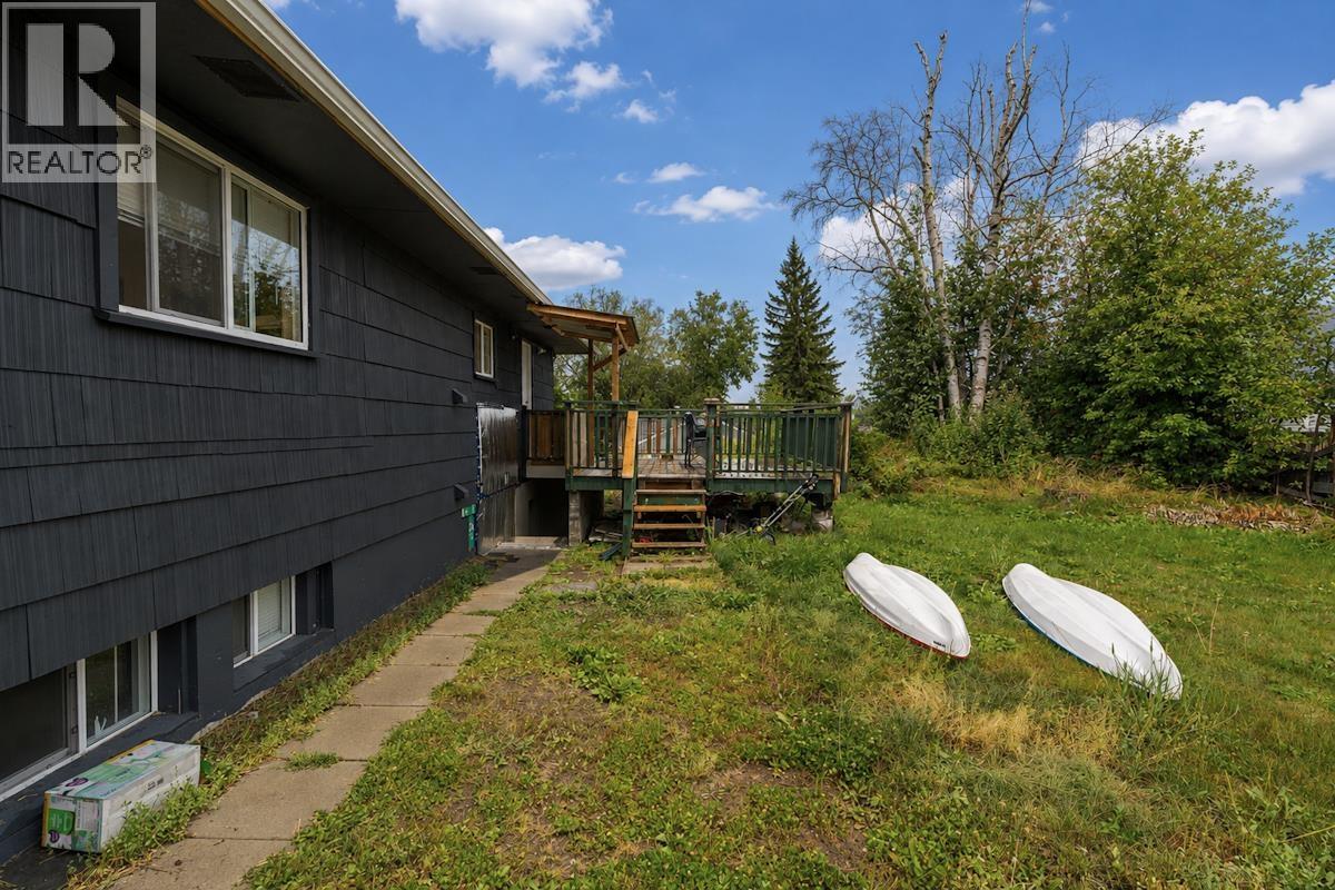 2025 Pine Street, Prince George, British Columbia  V2L 2C8 - Photo 5 - R3159827
