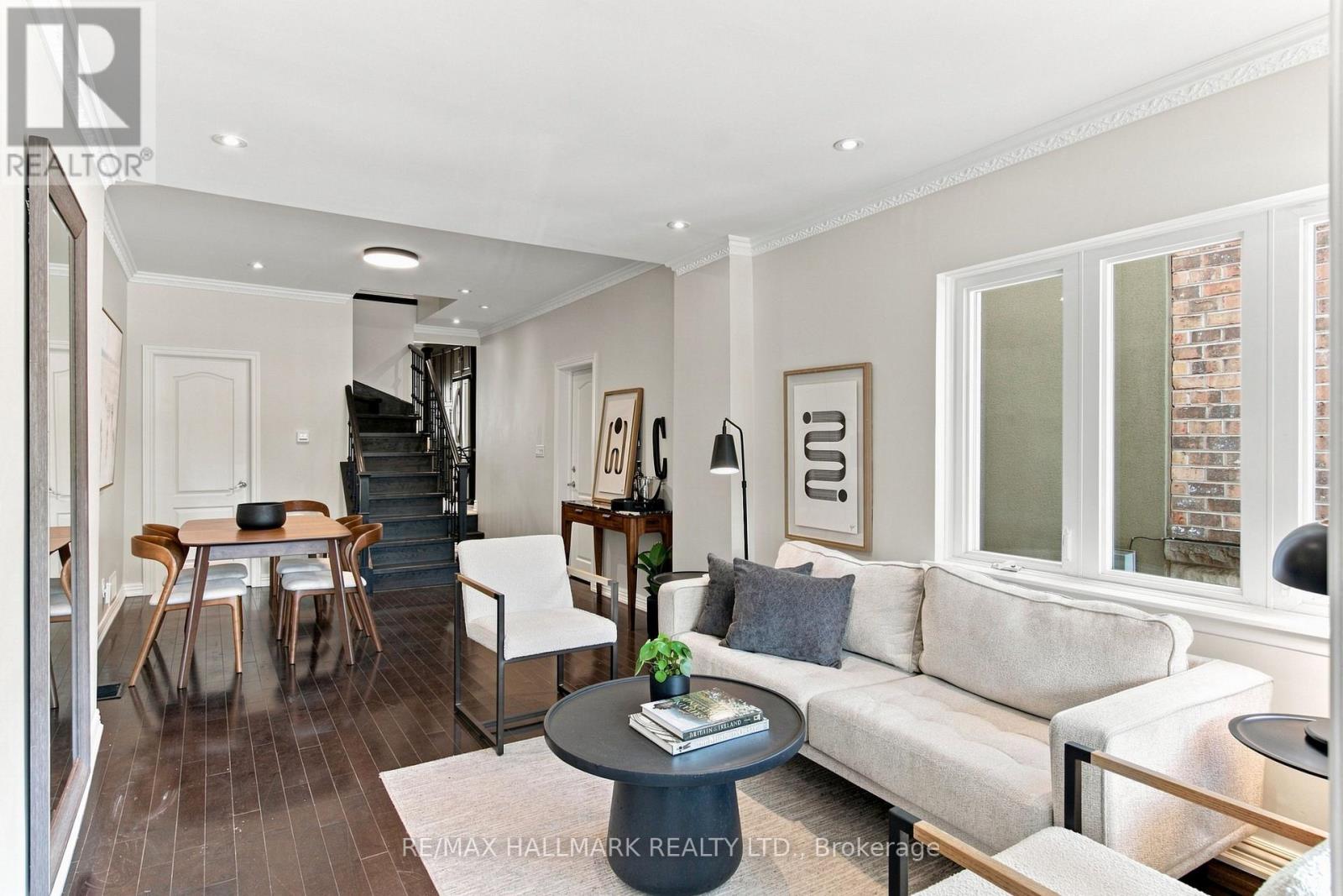 76 Pape Avenue, Toronto, Ontario  M4M 2V6 - Photo 6 - E13720526