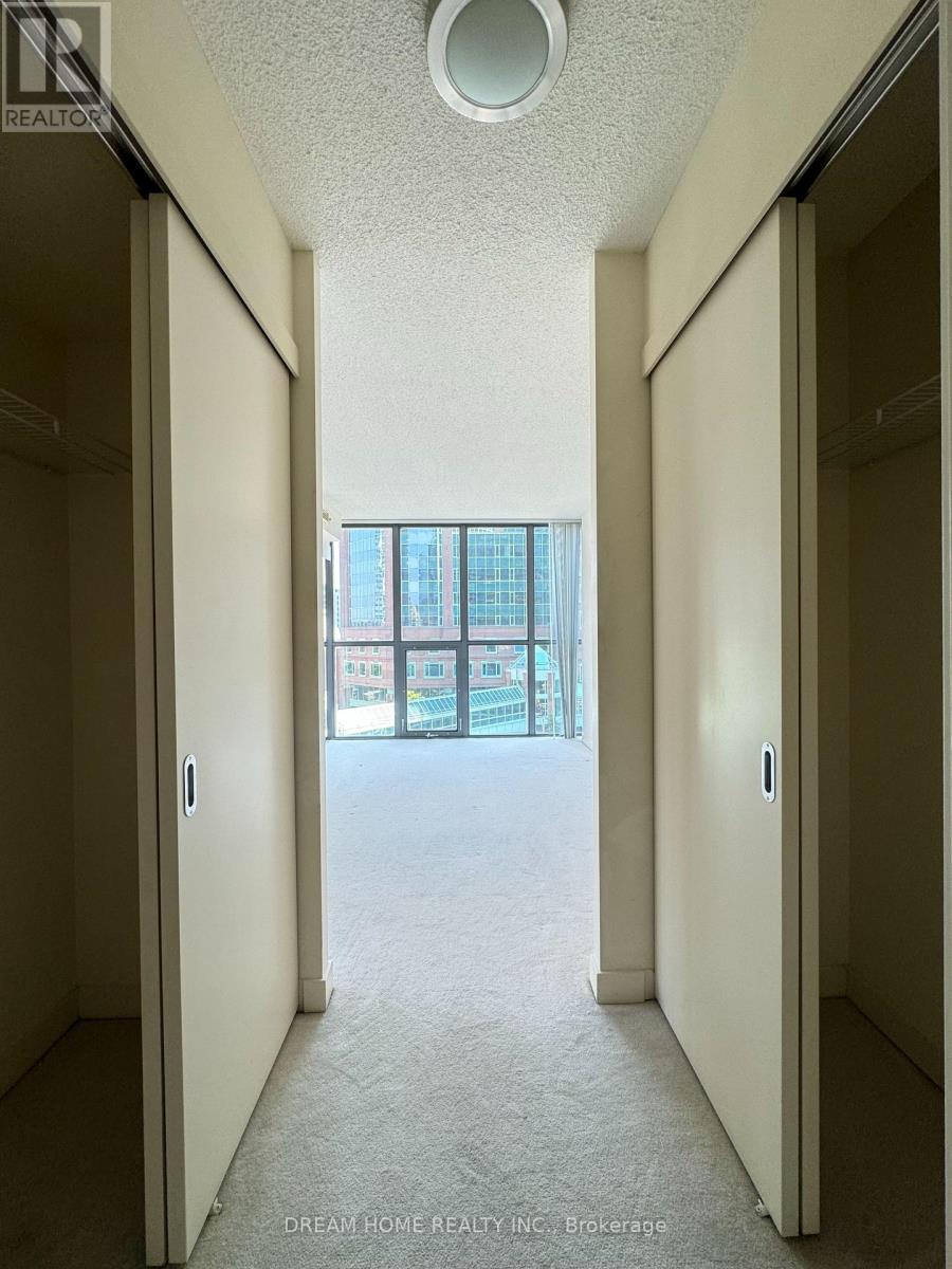 608 - 110 Charles Street E, Toronto, Ontario M4Y 1T5 - Photo 6 - C13725360