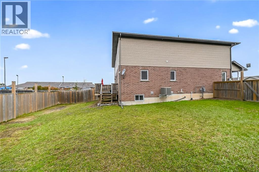 98 Macneil Court, Hagersville, Ontario  N0A 1H0 - Photo 39 - 40814142