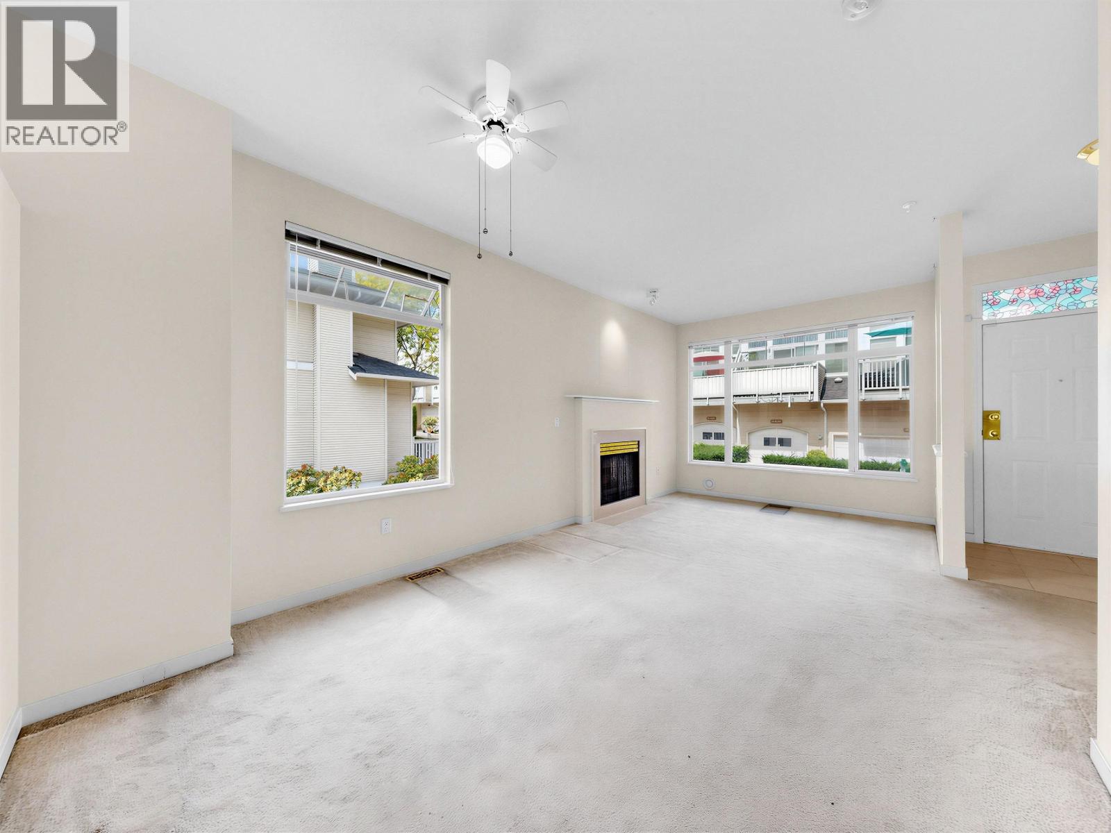 1 3596 Whitney Place, Vancouver, British Columbia  V5S 4T2 - Photo 6 - R3155596