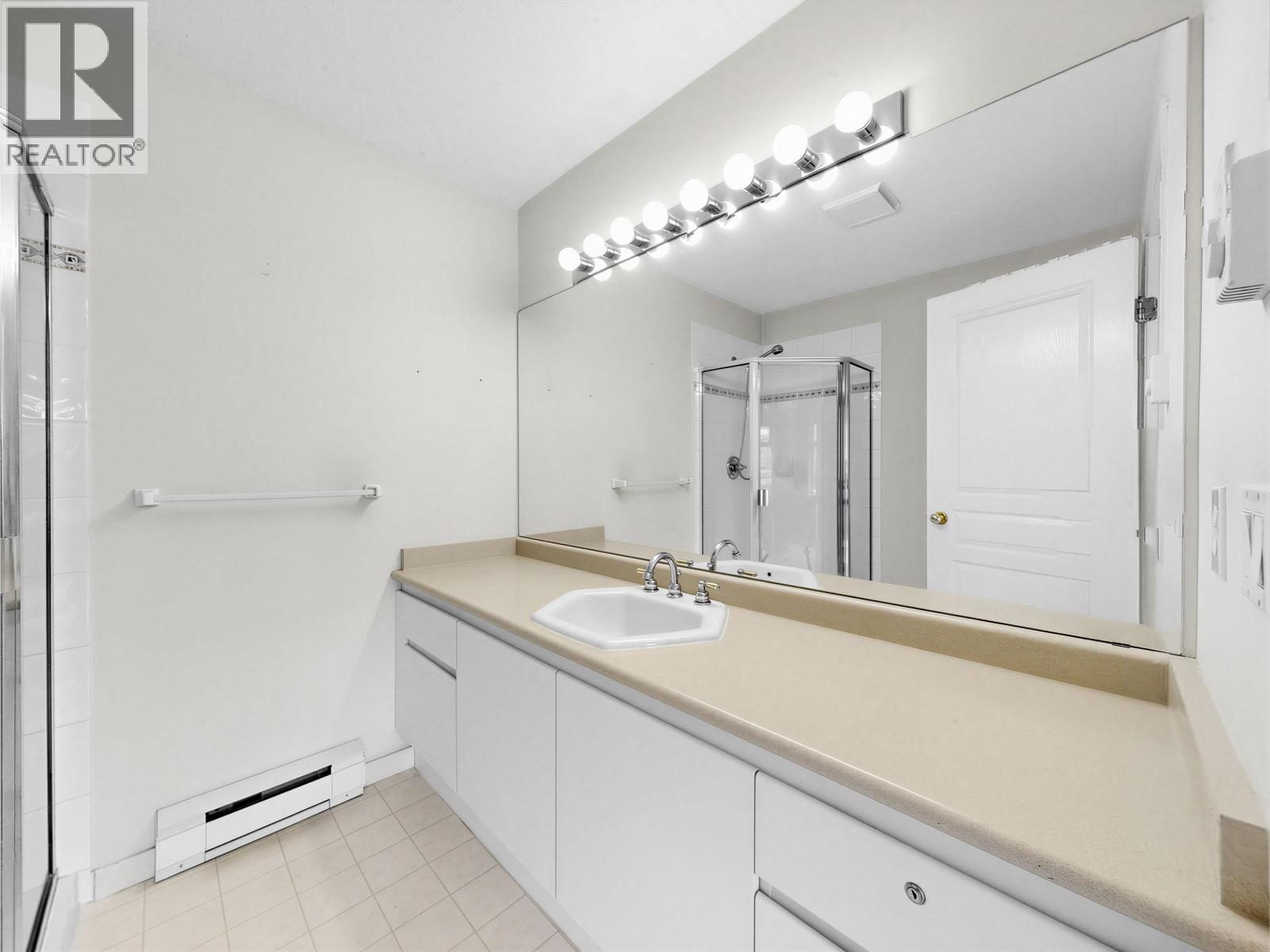 1 3596 Whitney Place, Vancouver, British Columbia  V5S 4T2 - Photo 19 - R3155596
