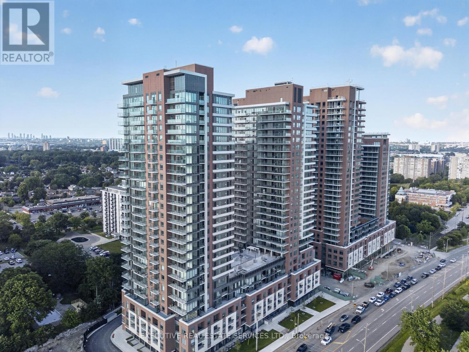 824 - 4000 EGLINTON AVENUE W, Toronto, Ontario