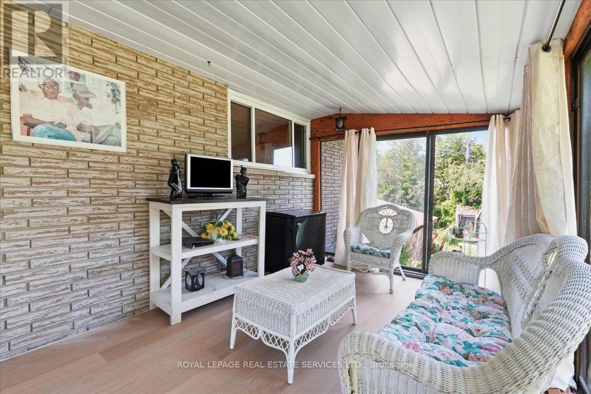 143 County Rd 28 Road, Prince Edward County, Ontario  K8N 4Z7 - Photo 16 - X13725326