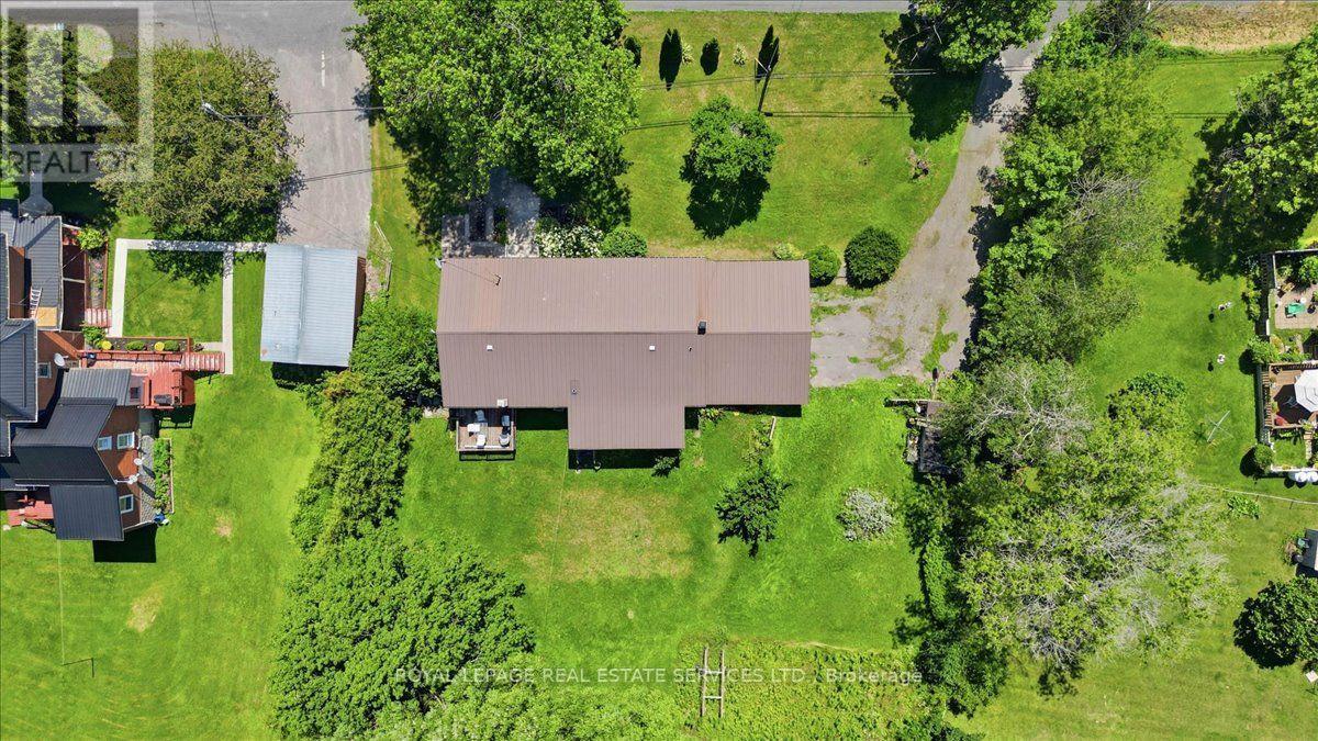 143 County Rd 28 Road, Prince Edward County, Ontario  K8N 4Z7 - Photo 33 - X13725326