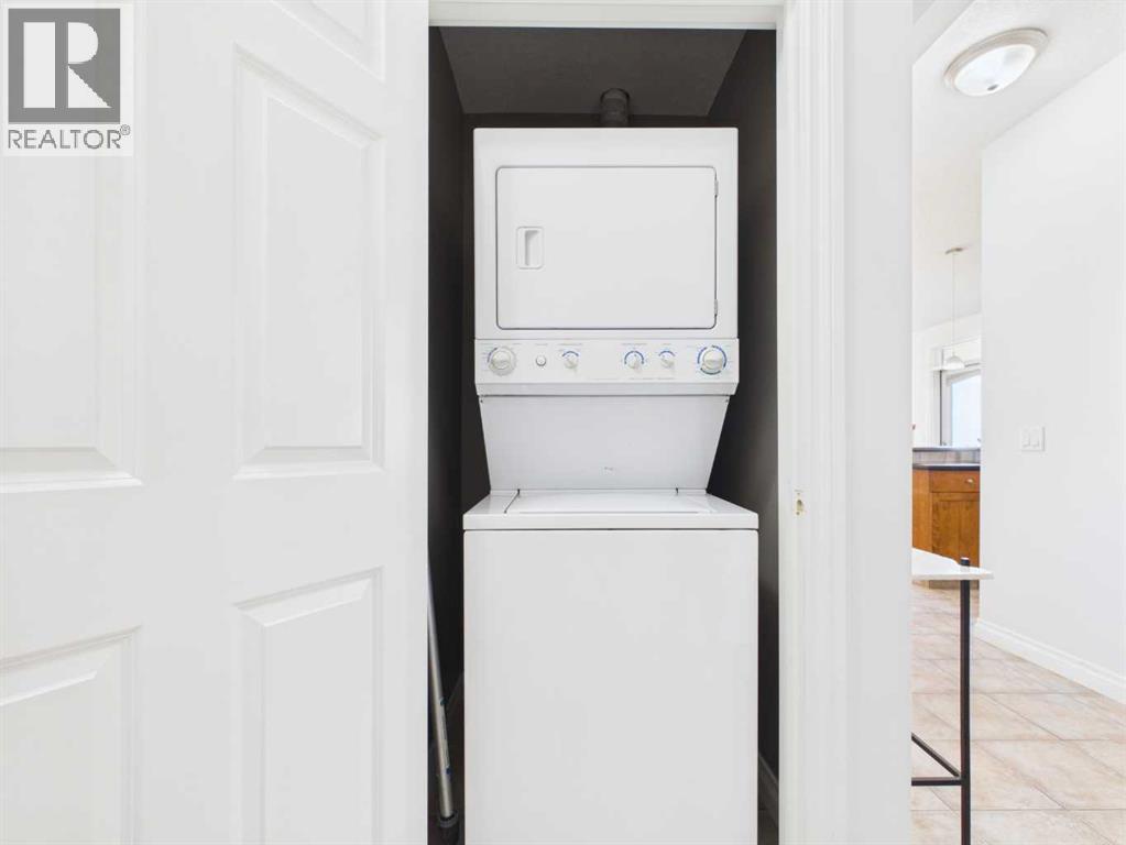 204, 2 Hemlock  SW, Calgary, Alberta  T3C 2Z1 - Photo 11 - A2340937