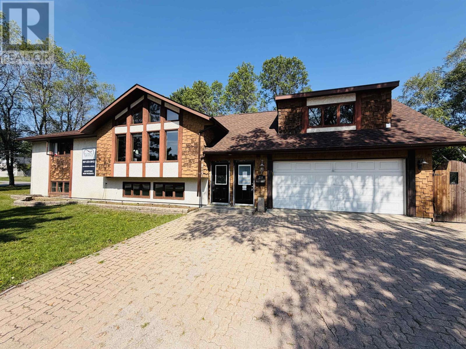 239 Memorial AVE, Dryden, Ontario