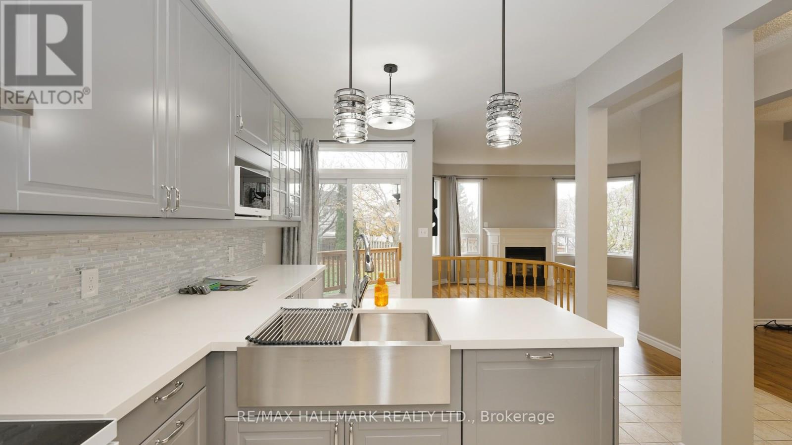 1035 Beatrice Street E, Oshawa, Ontario  L1K 2L3 - Photo 17 - E13725372