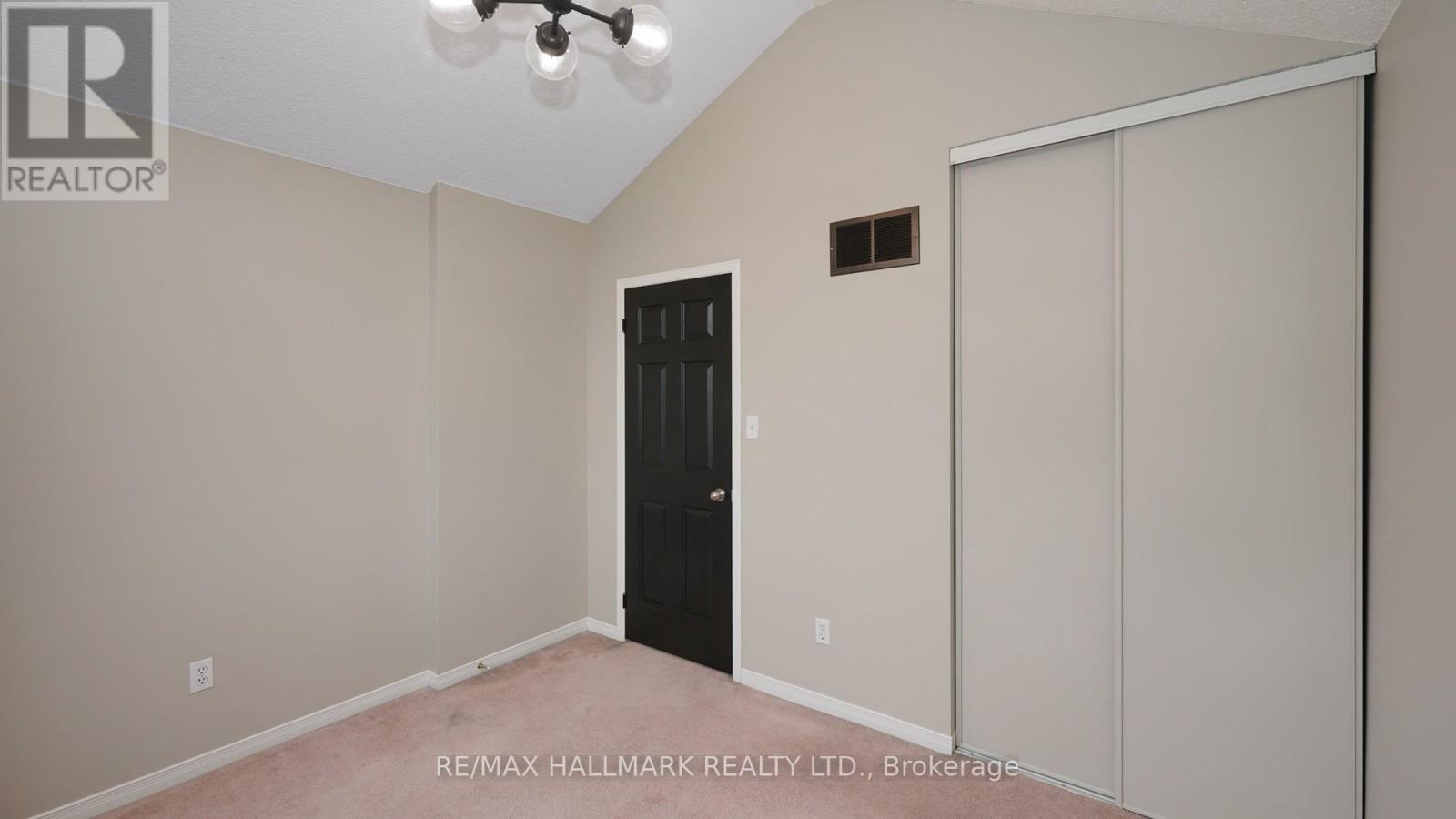1035 Beatrice Street E, Oshawa, Ontario  L1K 2L3 - Photo 31 - E13725372