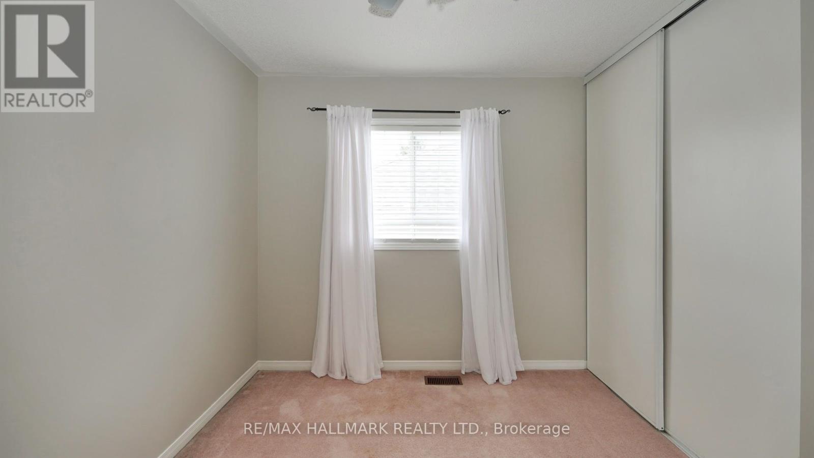 1035 Beatrice Street E, Oshawa, Ontario  L1K 2L3 - Photo 32 - E13725372