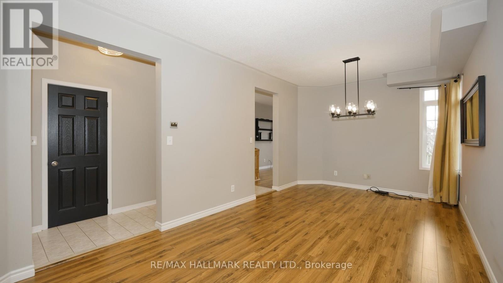 1035 Beatrice Street E, Oshawa, Ontario  L1K 2L3 - Photo 8 - E13725372