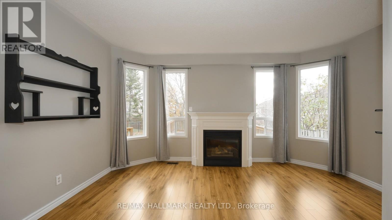 1035 Beatrice Street E, Oshawa, Ontario  L1K 2L3 - Photo 9 - E13725372