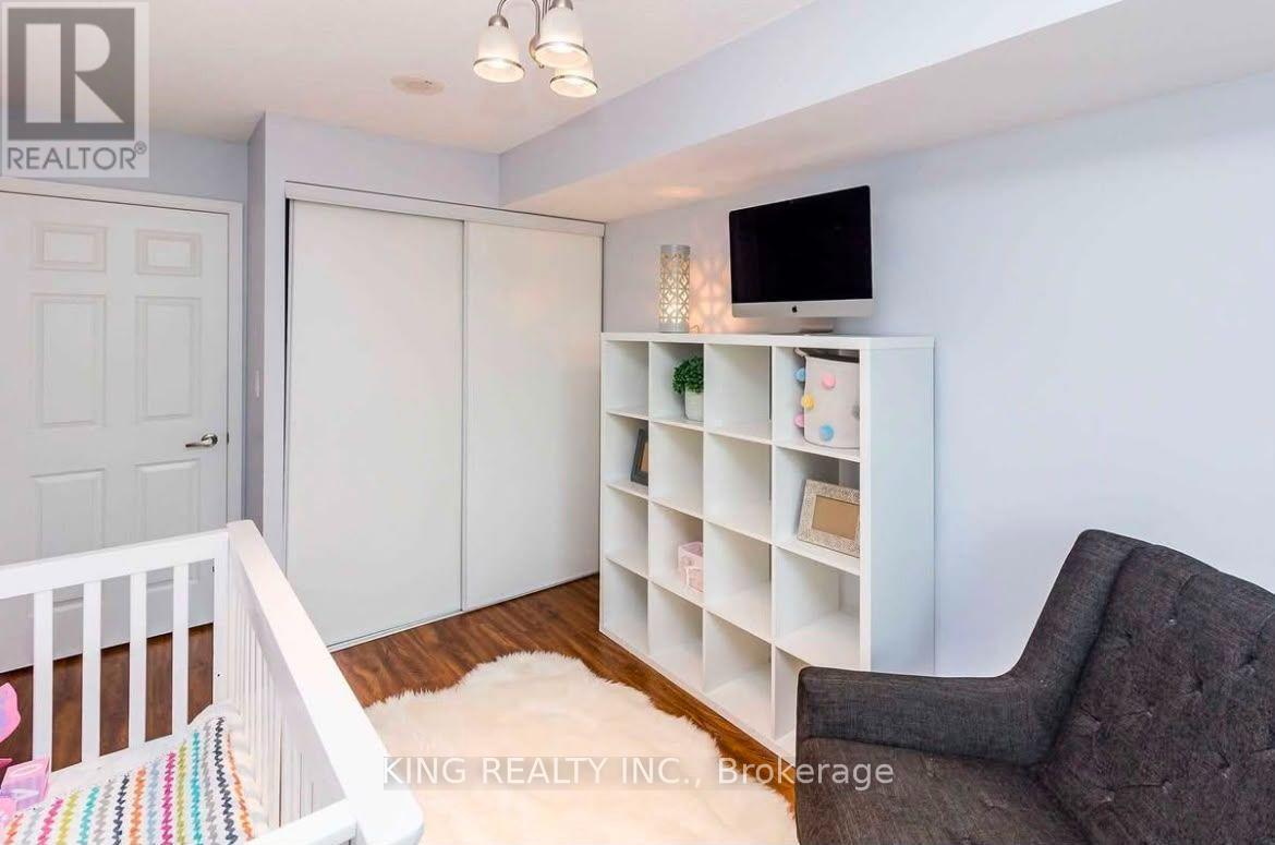 1908 - 335 Rathburn Road W, Mississauga, Ontario  L5B 0C8 - Photo 8 - W13725370